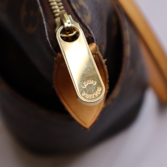 ☆SOLD☆ Louis Vuitton Monogram Totally PM Handbag - Picture 6 of 14